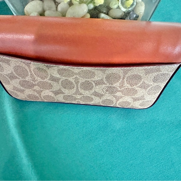 Coach Wyn Crossbody Tan Rust - Picture 4 of 16